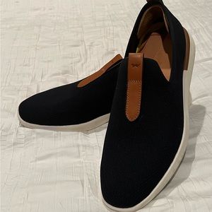 Wolf and Shepherd - SWIFTKNIT™ LOAFER Men’s 10 - like new - also in Stone color